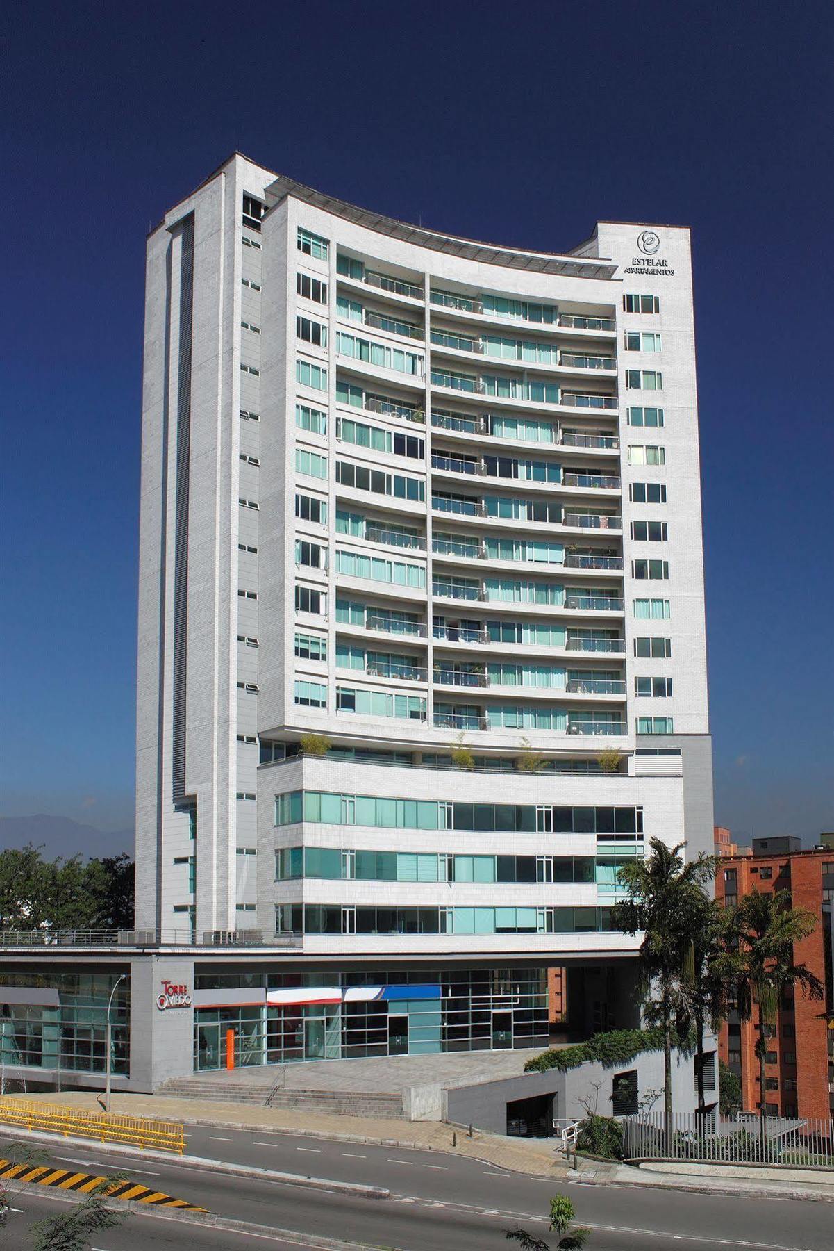 Estelar Apartamentos Medellín Esterno foto